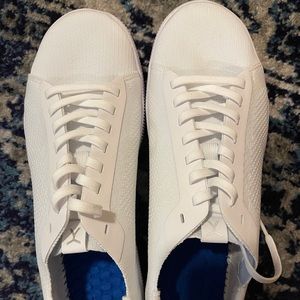 Flux Adapt Trainer size 11